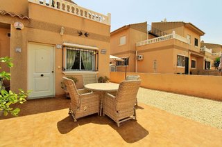 Casa pareada en venta en Campos de Golf - Villa Martin - Los Dolses en Orihuela