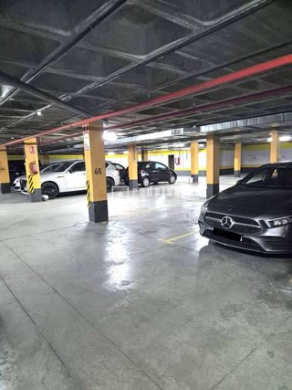 Garaje en venta en Estrella en Madrid