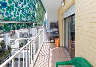 Piso en venta en Cervantes en Granada