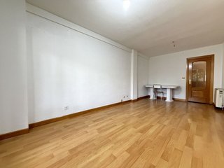 Piso en venta en Pryconsa - Poligono Europa en Alcalá de Henares