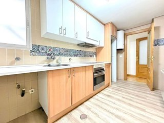 Piso en venta en Pryconsa - Poligono Europa en Alcalá de Henares