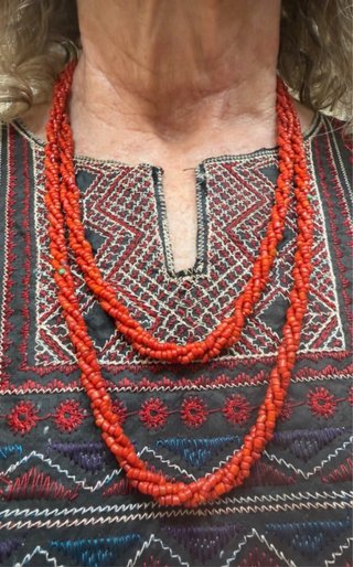Collar Coral de protección (Santeria)Regla Ocha