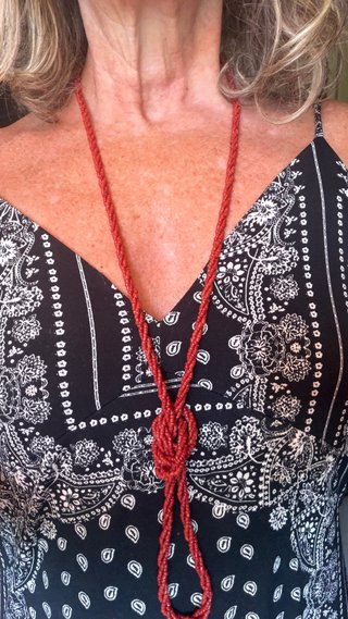 Collar Coral de protección (Santeria)Regla Ocha