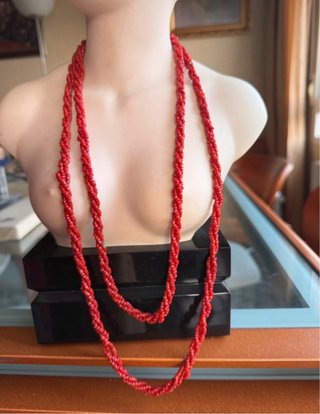 Collar Coral de protección (Santeria)Regla Ocha