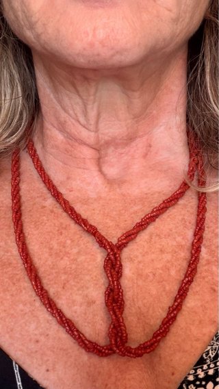 Collar Coral de protección (Santeria)Regla Ocha