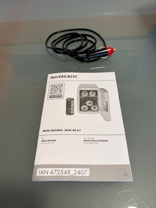 MINI NEVERA BLANCA COCHE/CASA CON ESPEJO SEMINUEVA
