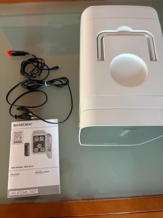 MINI NEVERA BLANCA COCHE/CASA CON ESPEJO SEMINUEVA