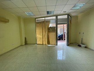 Local comercial en venta en Zona Pueblo en Guardamar del Segura