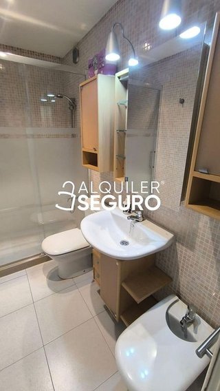 Piso en alquiler en Poligono Norte - Villegas - La Fontanilla en Sevilla