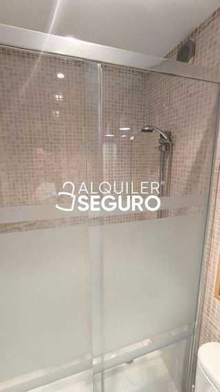 Piso en alquiler en Poligono Norte - Villegas - La Fontanilla en Sevilla