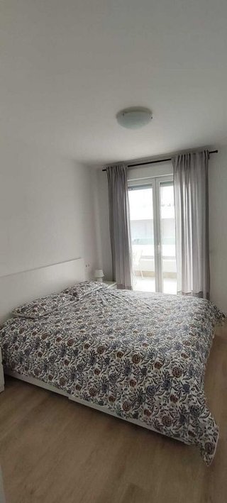 Piso en alquiler en Nueva Andalucía centro en Marbella