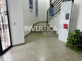 Nave industrial en alquiler en Sant Josep en Hospitalet de Llobregat, L´