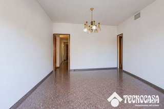 Piso en venta en Sants en Barcelona