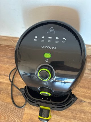 Freidora de Aire Cecotec Negra