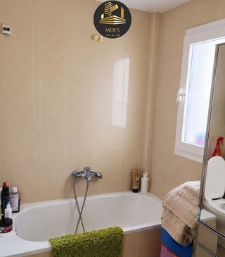 Piso en venta en Hospital en Jaén