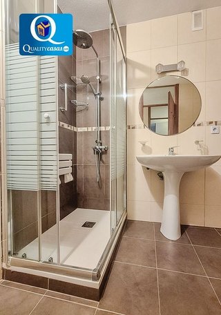 Piso en venta en Vistahermosa en Alicante
