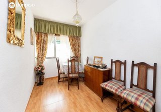 Piso en venta en Cervantes en Granada