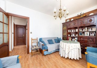 Piso en venta en Cervantes en Granada