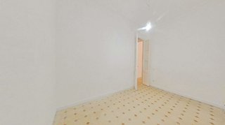Piso en venta en La Font de la Guatlla en Barcelona
