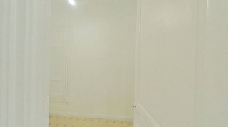 Piso en venta en La Font de la Guatlla en Barcelona