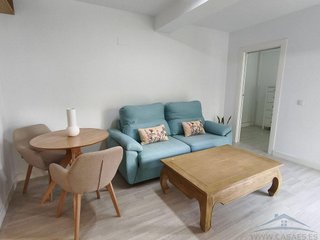 Piso en venta en Ciudad Jardín - Tagarete - El Zapillo en Almería