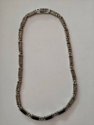 Collar plata y piedras negras. Ónix negro