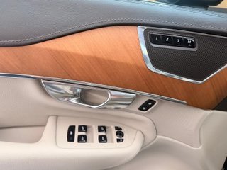 Volvo XC90 2.0 T8 AWD Recharge Inscription Auto