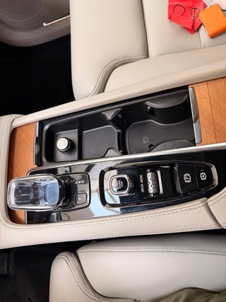 Volvo XC90 2.0 T8 AWD Recharge Inscription Auto