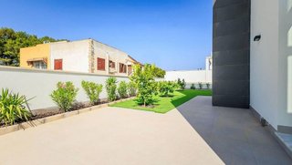 Chalet en venta en Los Balcones - Los Altos del Edén en Torrevieja