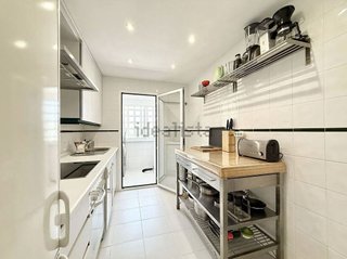 Piso en alquiler en Nueva Andalucía centro en Marbella