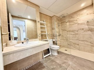 Piso en alquiler en Nueva Andalucía centro en Marbella