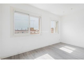 Piso en venta en El Guinardó en Barcelona