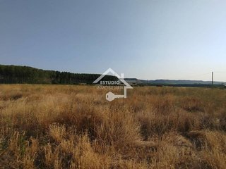 Terreno en venta en Viana