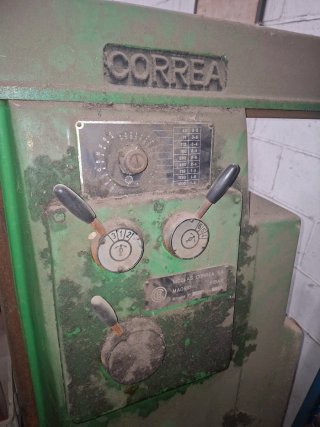 Fresadora CORREA F1 U