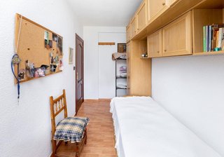 Piso en venta en Cervantes en Granada