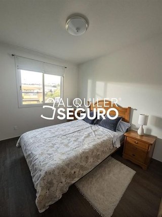 Piso en alquiler en Rejas en Madrid