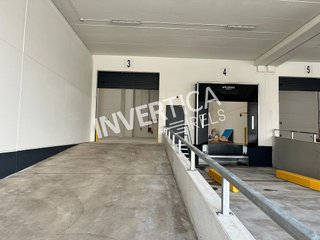 Nave industrial en alquiler en Centre en Hospitalet de Llobregat, L´
