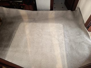 Alfombra gris y blanca 200x290