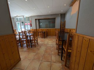 Local comercial en alquiler en Pacífico en Madrid
