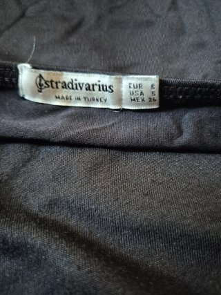 Top negro Stradivarius