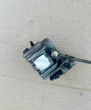 PINZA AJP DERBI SENDA