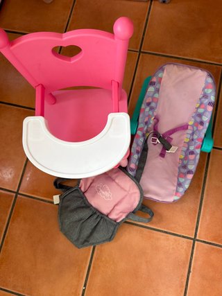 Accesorios para muñecas: Trona y Portabebés
