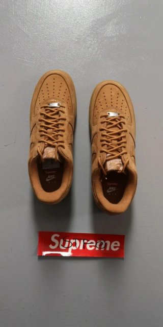 Nike Air Force 1 Low SP Supreme Wheat Talla 40
