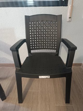 4 sillas terraza jardin