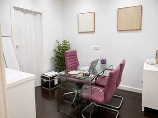 ALQUILER DE CABINA ESTETICA EN MONTEQUINTO