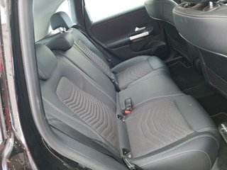 Mercedes-Benz CLASE B B 180 (2023)