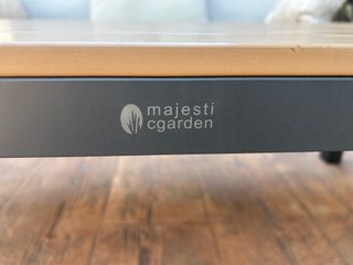 Conjunto Exterior Majestic Garden Beige/Gris