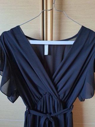 Elegante abito corto nero