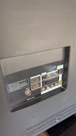 Televisor Samsung Negro. 32 pulgadas.