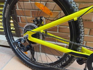 Bicicleta Scott Scale 24 2021 NUEVA